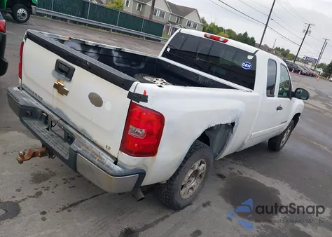2008 Chevrolet Silverado 1500 Lt1 from USA, damaged, VIN 2GCEC19J581127566